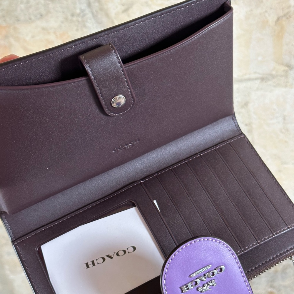 Coach Signature Tech Zip Wallet NWT Women gift School purple - Picture 3 of 5